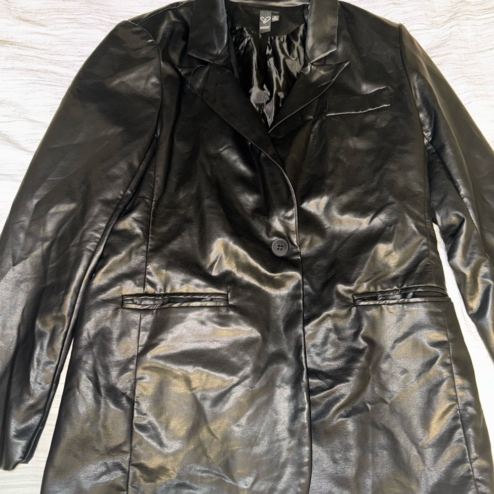 Windsor Matte Black Women's Blazer